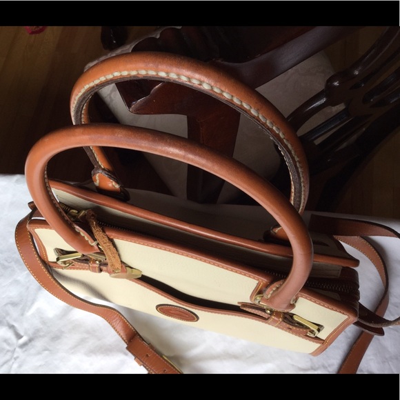 Dooney & Bourke AWL Handbag Shoulder Crossbody Bag Vanilla/British Tan - Picture 15 of 16